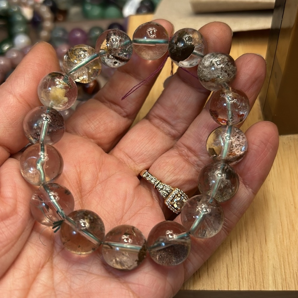 Beautiful garden quartz bracelet 13 mm